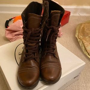 Steve Madden Brown leather combat boots